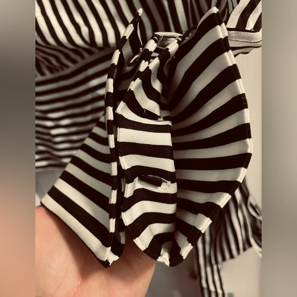 Alice + Olivia striped silk tie blouse, small - Picture 6 of 9